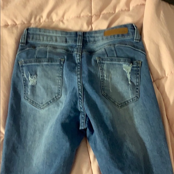 Jeans - Picture 2 of 4